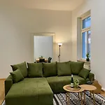 Apartment Labed - Wohnen Direkt An Der Drosselgasse, Stilvolle Mit Rheinblick *
