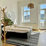 Apartment Labed - Wohnen Direkt An Der Drosselgasse, Stilvolle Mit Rheinblick Rüdesheim am Rhein