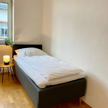 Apartment Labed - Wohnen Direkt An Der Drosselgasse, Stilvolle Mit Rheinblick