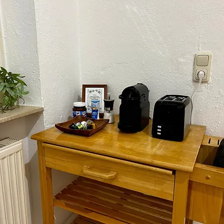 Apartment Labed - Wohnen Direkt An Der Drosselgasse, Stilvolle Mit Rheinblick Ruedesheim am Rhein