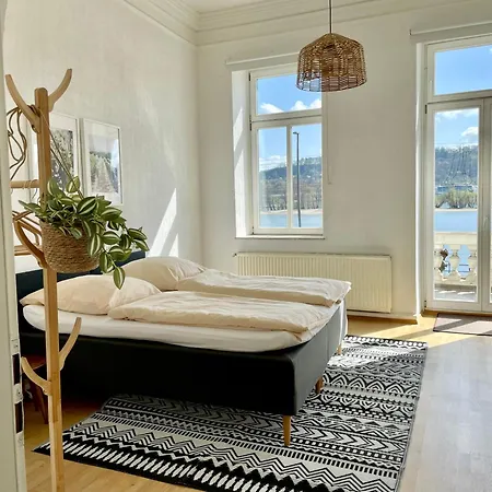 Apartment Labed - Wohnen Direkt An Der Drosselgasse, Stilvolle Mit Rheinblick Ruedesheim am Rhein