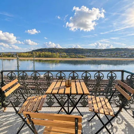 Apartment Rhine View By The Drosselgasse! Ruedesheim am Rhein