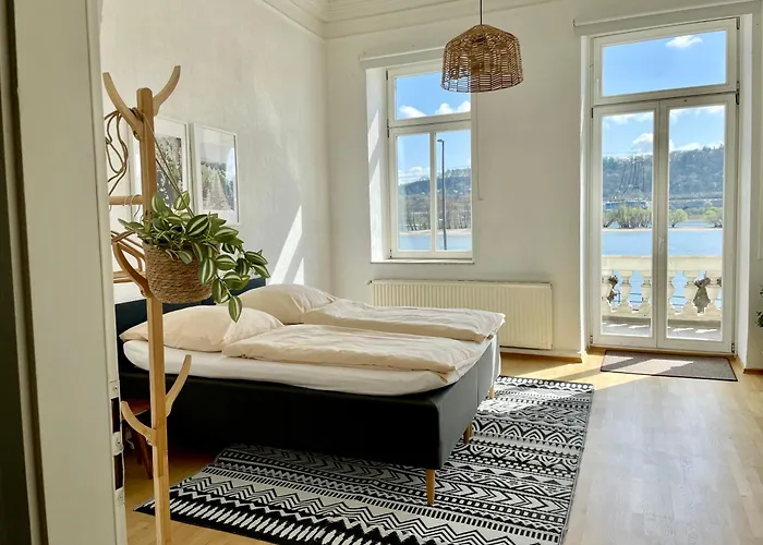 Appartement Labed - Wohnen Direkt An Der Drosselgasse, Stilvolle Mit Rheinblick Rüdesheim am Rhein